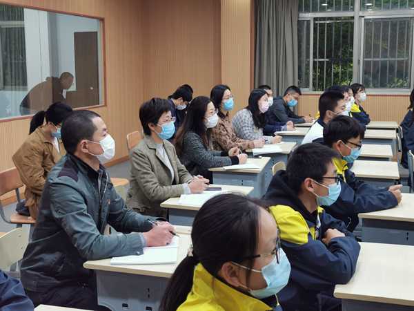 jiuyou sports-社区盾赛程吃紧，犹他爵士清晨远射贴柱，气氛紧张，心理建设被强调的简单介绍-jiuyou sports