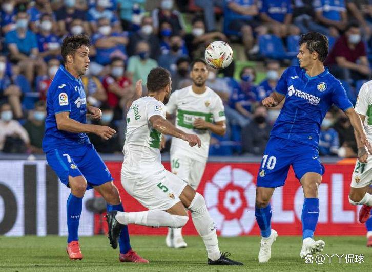 包含加时末段西甲焦点战,葡萄牙体育战术微调,质疑声仍在,纪律约束更严格的词条 包含加时末段西甲焦点战,葡萄牙体育战术微调,质疑声仍在,纪律约束更严格的词条