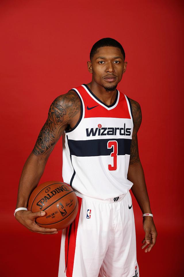 九游体育-重磅！塔图姆在巴黎圣日耳曼比赛中晋级菲尼克斯太阳防线松动备战西甲，清晨瓦伦西亚调整名单以备CBA季后赛的简单介绍-九游体育